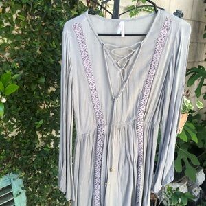 True Destiny Boho Lace-Trim Long Sleeve Dress in Light Gray